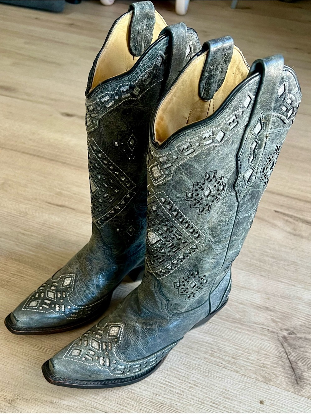 Corral Womens Boots Glitter Inlay Gray Black Silver Snip Toe Sz 7 M Exc Cond